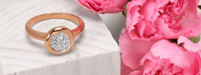 Customize Your Jewelry For Prom