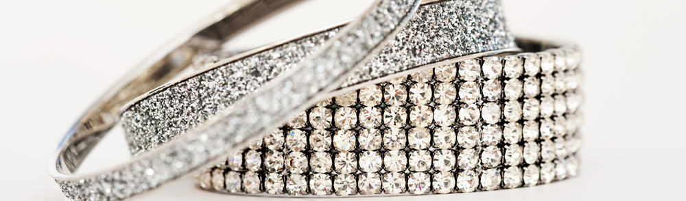 In-Depth Ring Design: A Guide To Prong Settings