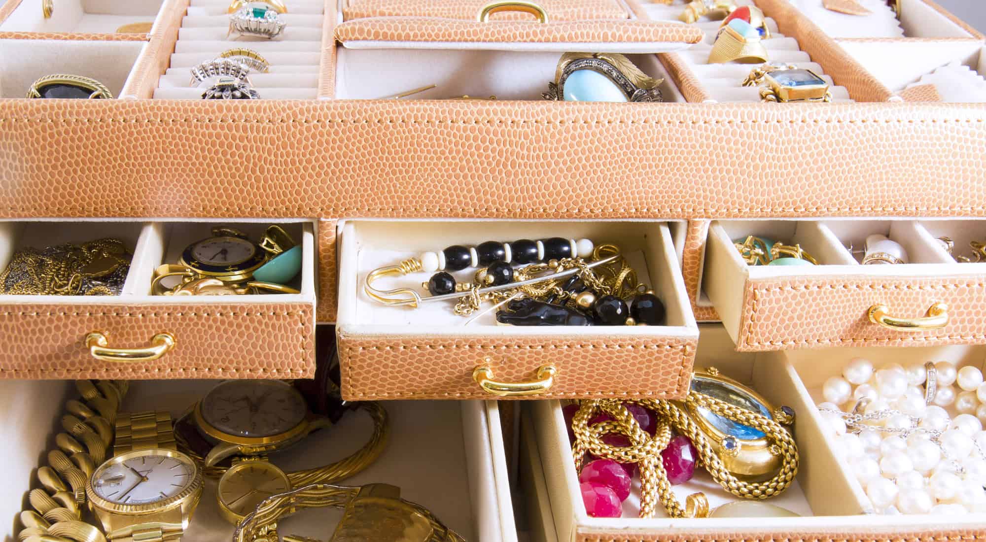 Spring Clean your Jewelry Box: 3 Ideas for Old Jewelry
